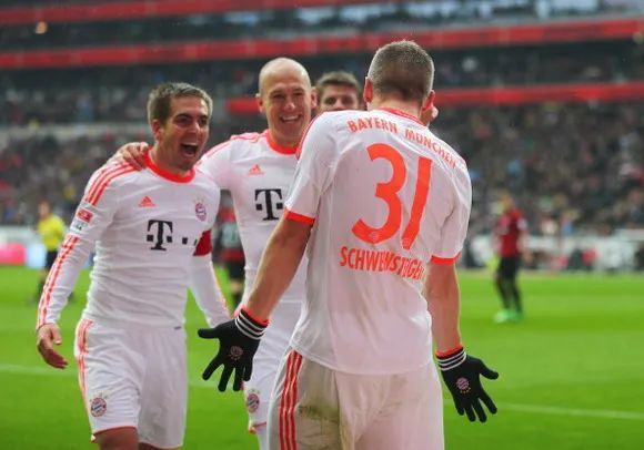  德甲霸主拜仁连胜，卫冕之路势不可挡  