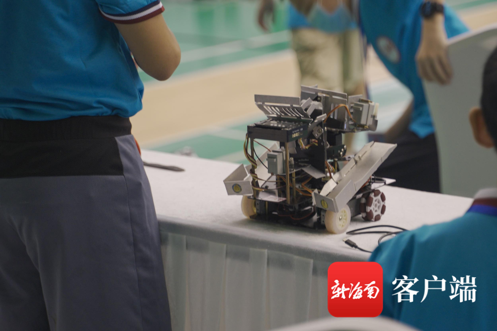  资格赛黑马一路狂奔，正赛首轮爆冷取胜