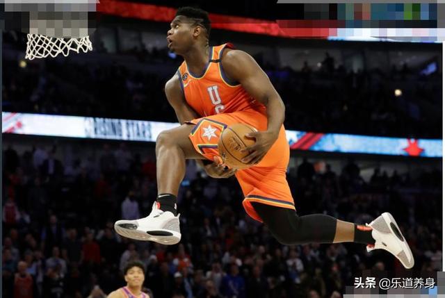  扣篮大赛惊现空中接力神配合